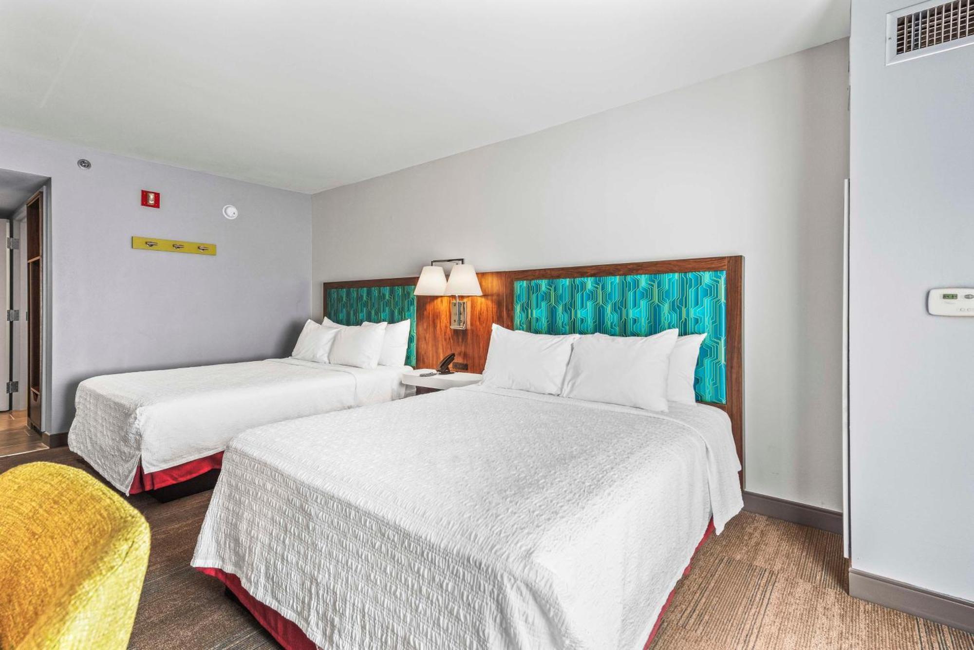 Hampton Inn Columbus-North Exterior foto